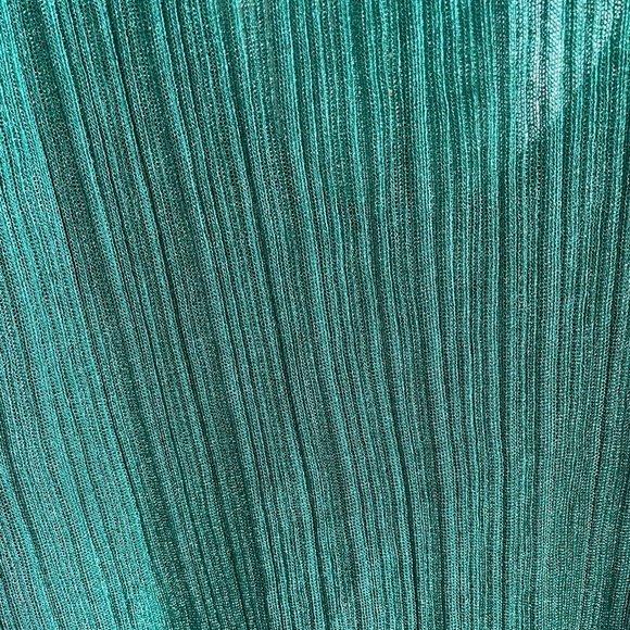 NWT House of Harlow Metallic Scoop Back Tank - Picture 6 of 6